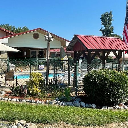 Bay Springs Country Inn & Marina Centre Εξωτερικό φωτογραφία