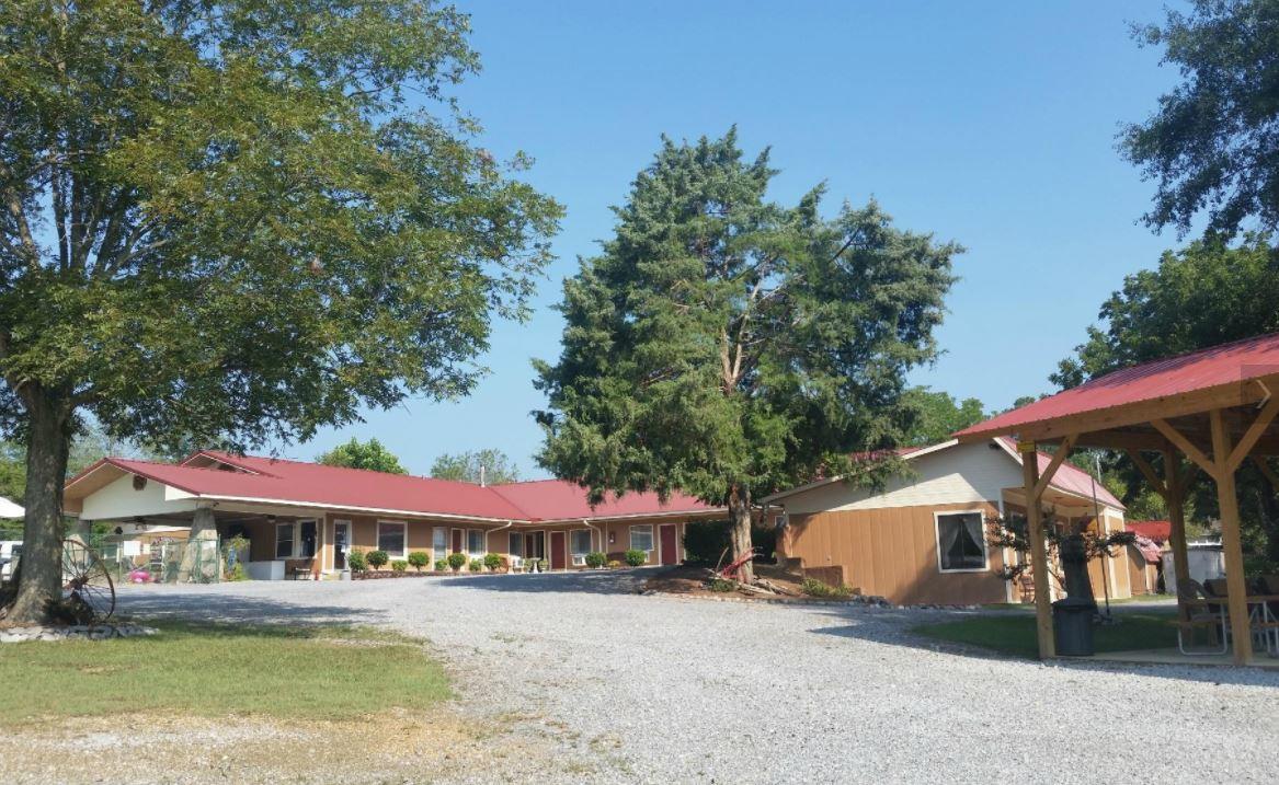 Bay Springs Country Inn & Marina Centre Εξωτερικό φωτογραφία
